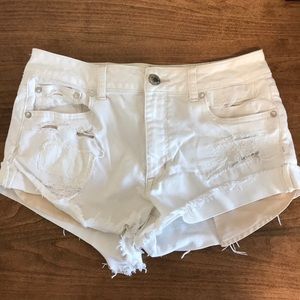 Distressed high waisted white shirt shorts